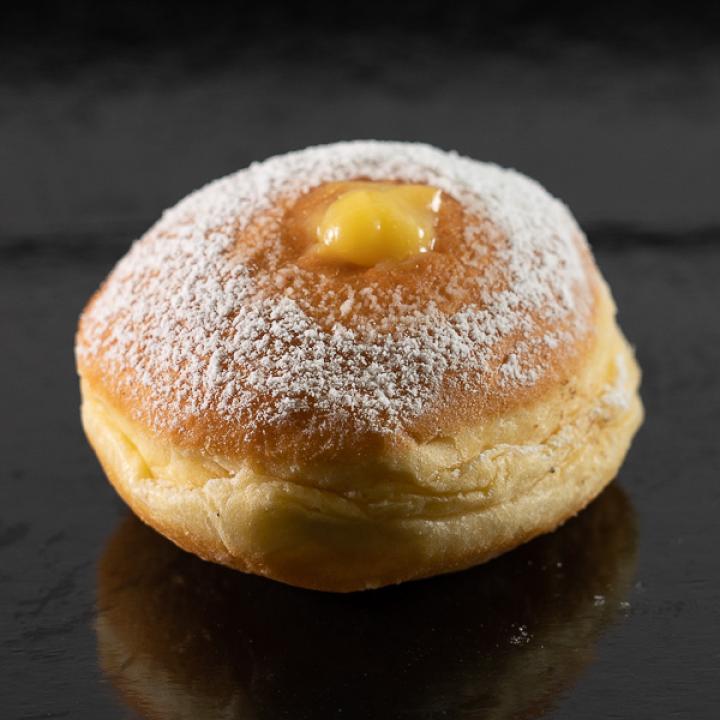 KRAPFEN CREMA